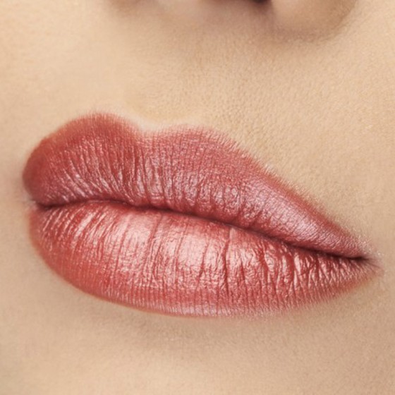 Fallen velvet metallic lipstick